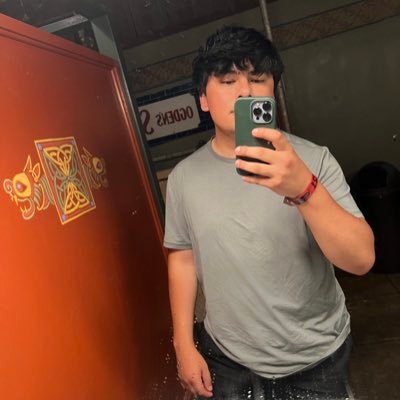 xo1otl's profile picture. menace.