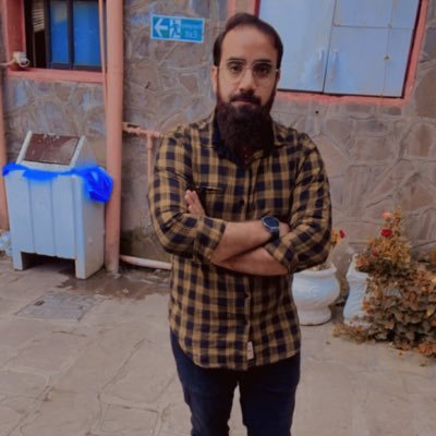 Android/Java, React Native, Full Stack Developer. Write code for own satisfaction. Learning mode is always on.