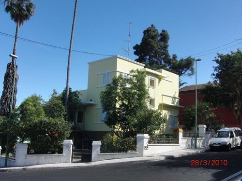 PARTICULAR VENDE EN TAFIRA ALTA







Magnifica Casa-Chalet situada en la mejor zona de Gran Canaria-Islas Canarias