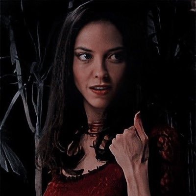 “𝑫𝒐 𝒚𝒐𝒖 𝒍𝒐𝒗𝒆 𝒎𝒚 𝒊𝒏𝒔𝒊𝒅𝒆𝒔, 𝒕𝒉𝒆 𝒑𝒂𝒓𝒕𝒔 𝒚𝒐𝒖 𝒄𝒂𝒏’𝒕 𝒔𝒆𝒆?”