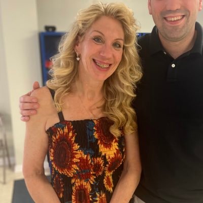 Simone548759865's profile picture. 