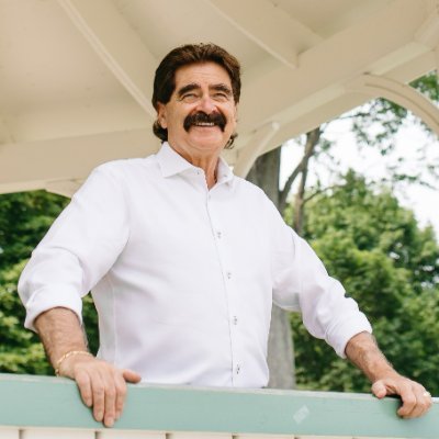 NDP Member of Provincial Parliament for Niagara Falls, Fort Erie and Niagara-on-the-Lake. Proud Father and Grandfather. Owner of the best moustache in town.