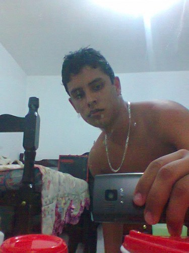 VIDA BOA ESSA MINHA!!! de inveja eu não morro mais mato muita gente!!!