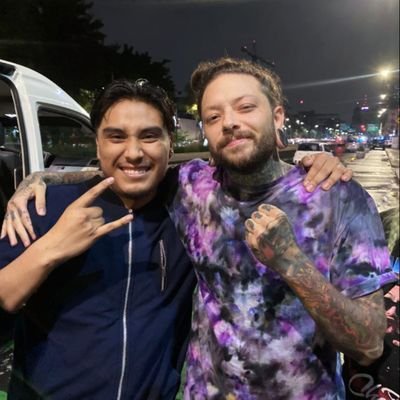 FloreslmlSergio's profile picture. Life Sucks