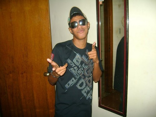 No momento que você para de cometer erros, é o momento que você para de aprender. ♫♪