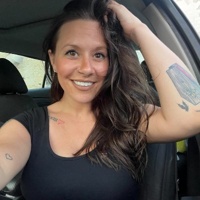 alyssandrakj's profile picture. RIP Brett James and Karen Paola 🤍