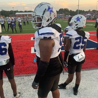 Humble ✞ |Class of 2024🎓|Offensive tackle/Gaurd🏈|6’2/5|307|Sidney Lanier high school| 📚 core gpa 3.0| NCAA ID:2305904098 Email: jordancaple12@gmail.com