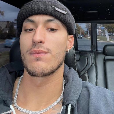 7Trustheprocess's profile picture. 