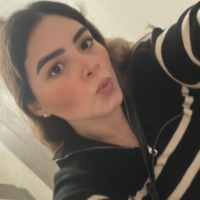 tengo más miopía y astigmatismo que motivación diaria | ig:andreamsoliss
