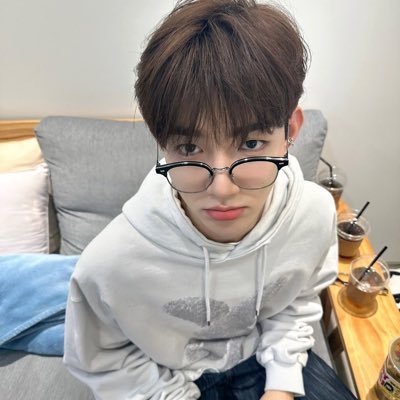 suka zhang hao sung hanbin suka lee jeonghyeon keonhee anton juga