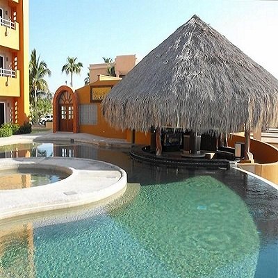 This is a magnificent 1-BR condo & 2 Bathrooms, both with large walk in showers, right on the Sea of Cortez at the Villas De Cortez in Van Wormer Resorts.