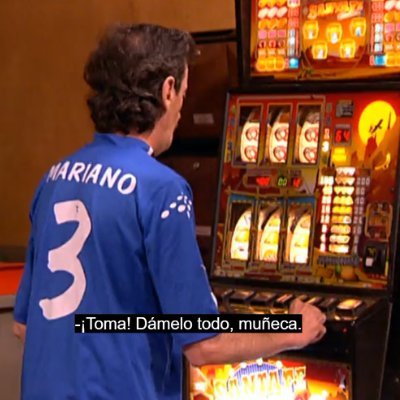Hablo de todo y no sé de nada. Twitteo con una mano en los huevos.