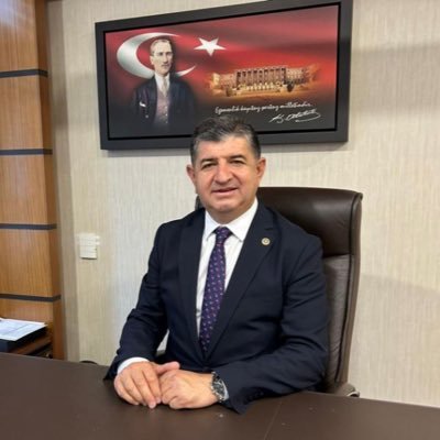Avukat / 27. ve 28. Dönem Cumhuriyet Halk Partisi Antalya Milletvekili, Plan ve Bütçe Komisyonu üyesi