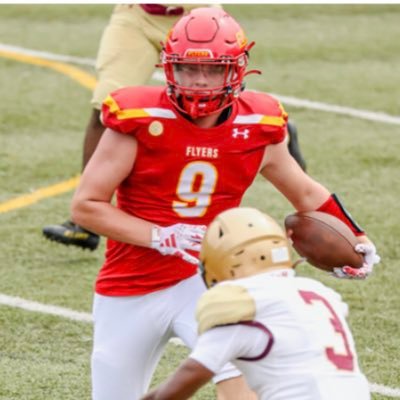 2025-240 lbs -6’2lbs TE-DE-FB-RB and LS-chaminade-4.0 GPA all honors/AP classes 516-557-8880- HUDL https://t.co/eE4njq1tjp LS- https://t.co/6XyKRfH4as