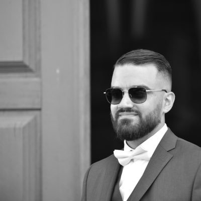 Bruniiiinh0's profile picture. E Pluribus Unum