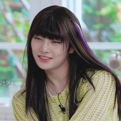 filo she/her | INTJ-T | '03 liner | BTS SVT SKZ | multistan | OT🩺| kakampink🌸 | OT8 collector