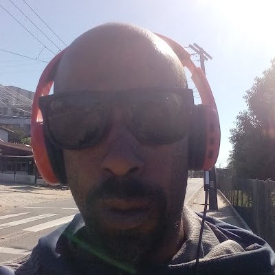 EriCarloSouza's profile picture. 