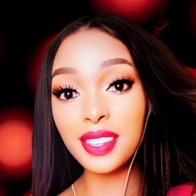 Mia_Rotondwa's profile picture. A Giant!🦅
A Queen!🌻