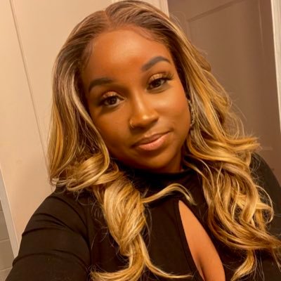 I’m smooth as ice. And twice as nice. And I ain’t neva had a bad day in my damn life 💅🏾 💁🏾♀️ 💛✨ | Follow my health & wellness page 👉🏾 @soulisticwc