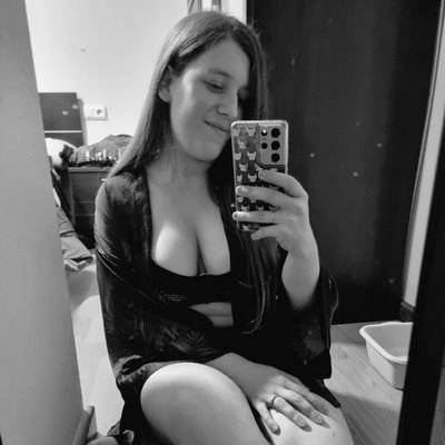 Cuenta candado 📍 @tatykrueger
Suelo quejarme y poco más