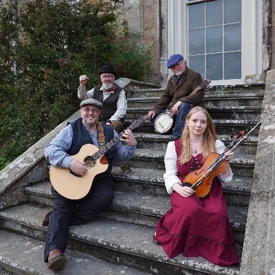 The Rotundas are an English traditional folk band playing the industrial and social songs of Birmingham and the Black Country