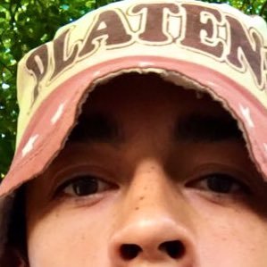 LeannCAP's profile picture. No viajo con el estómago vacío. Hincha y socio 18.336 del Club Atlético Platense. 🦑  Deista, como Voltaire.  CAMPEÓN 2025 🦑⭐️