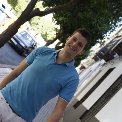 alpuchem's profile picture. 