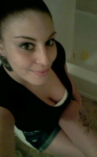 His_Wifey_8710's profile picture. KEEP IT 1000%