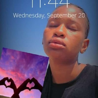 MbaliMiche50203's profile picture. 