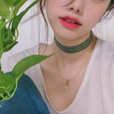 🚺学生  M気質  みられるの好き  きまぐれ  かまってもらえたらうれしいです