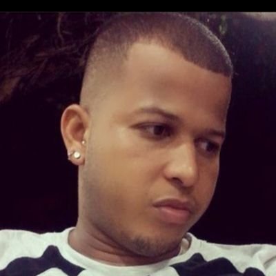 AlfonsoAngari17's profile picture. 