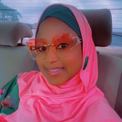 Modest_leemah's profile picture. Chartered Accountant / Fashion Designer/ Chef