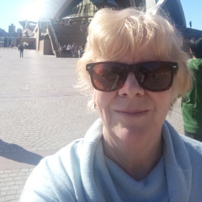 Health professional, anti-capitalist, pro-renewables and environment #climatecrisis #BanLiveExports #kangaroomassacre #freepalestine I don't respond to DM's