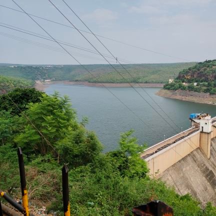 Usthad_JSPK's profile picture. 