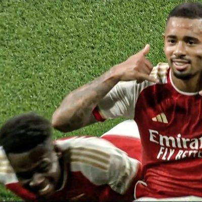 fridgerepairmn's profile picture. 🎤Co-host Beyond the Bleachers podcast. 📎Co-founder Collabhouse productions.