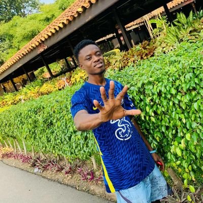|| Student at @UnivofGh || Multi TV Installer || Chief @offiicial_asu_ug || CEO of Kobby Gadgets|| @HeartsOfOakGH Forever || I Love @cristiano ||