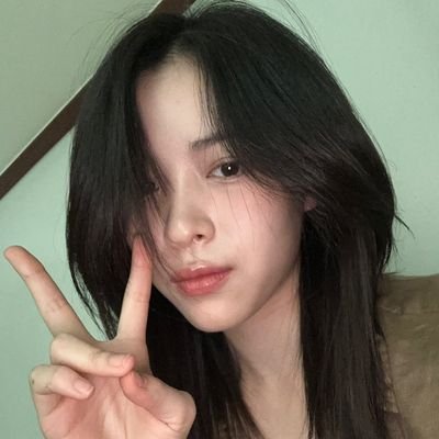 jajalss's profile picture. Midzy