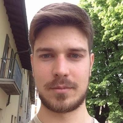 David35083952's profile picture. New to twitter! Thought I would see what the fuss is all about.