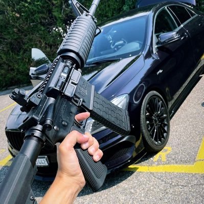 el__riyad's profile picture. 