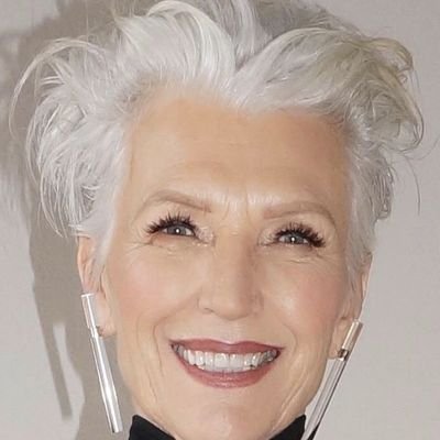 I am maye MUSK and I am always proud of my son ELON @mayemusk🚀🚀🚀🚀