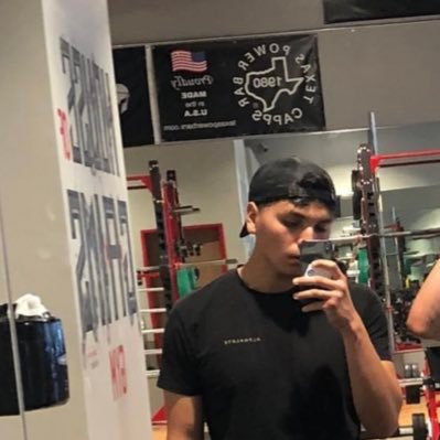 ionhavevlone's profile picture. CC 🌪️