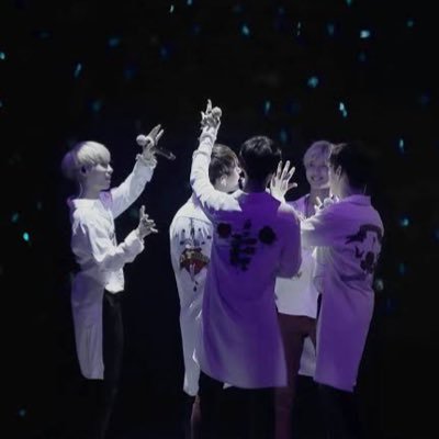 SHINee FIVE fan account. Trying my best to keep this account peaceful to welcome all kpop fans, especially to Shawols. These diamonds last forever