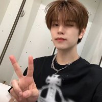 kaan (@sm1neung) 's Twitter Profile