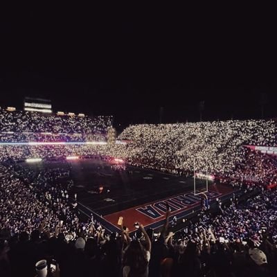 Gator_in_PR's profile picture. whepa! in Gringo..

Hit the follow folks, trying this again...