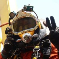 Buster Crabb (@fastscouse) 's Twitter Profile