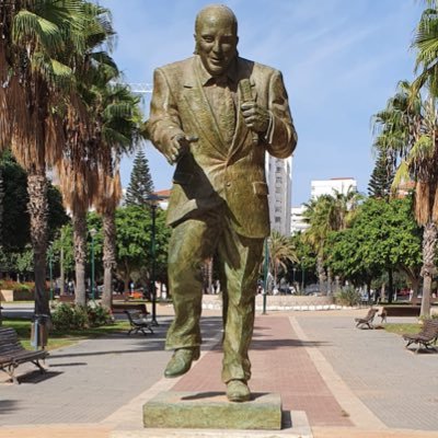 TheWalrus81's profile picture. 