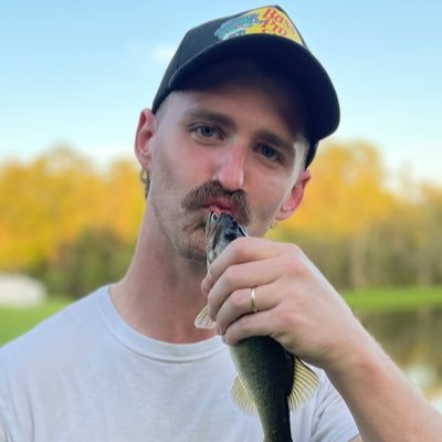 Devinapickett's profile picture. I’m here for the following.