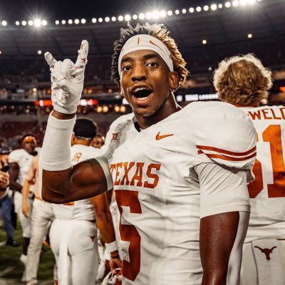 #5 @Texasfootball