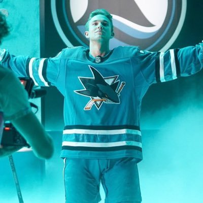 I talk about Motorsports and Hockey | Kyle Larson | Alexander Rossi | San Jose Sharks |
