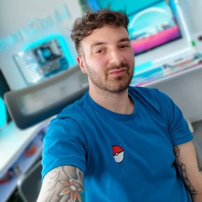 ☆37k on tiktok
☆61k on Instagram
follow my socials for tech content